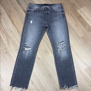 Mother “The Scrapper Cuff Ankle Fray” Faded Gray. Size 26